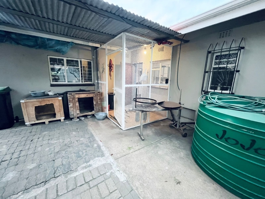 3 Bedroom Property for Sale in Protea Park North West